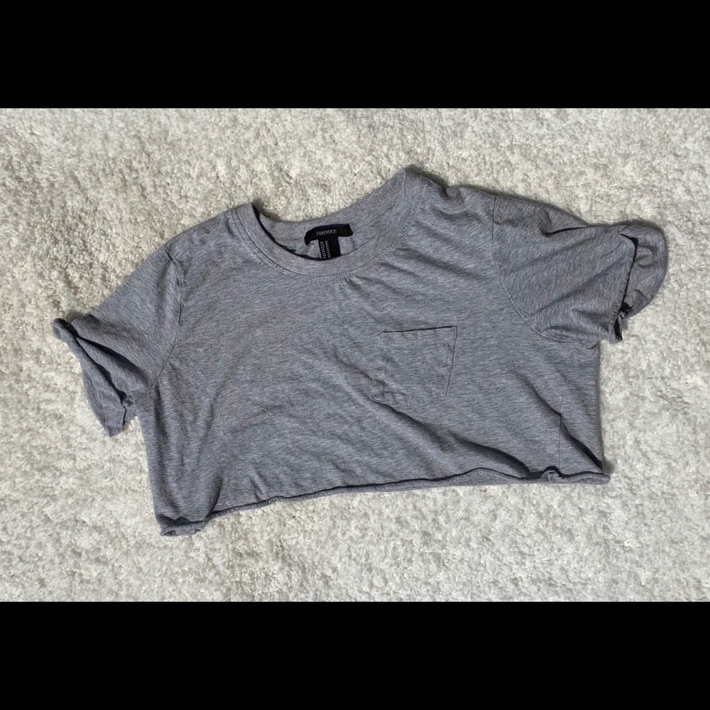👽Cropped Tee